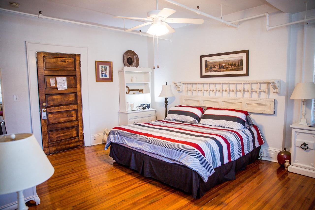 Bed and Breakfast The Henderson Hendersonville Exteriér fotografie